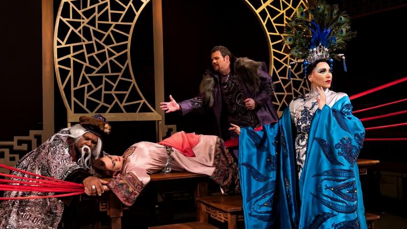 Elenco encena Turandot, do italiano Puccini, que estreia na sexta (16), no Municipal 