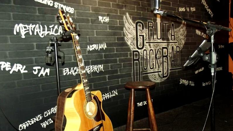 Gruta Rock Bar, na Freguesia do Ó