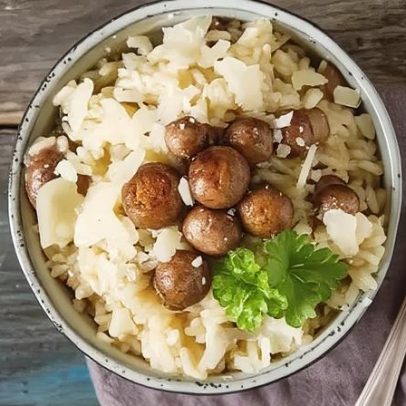Harmonização vinho e pratos: o que beber com risoto de cogumelos