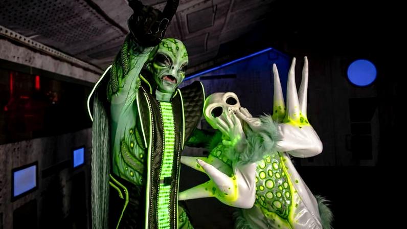 Cena da batalha no evento 'Aliens Experience Diner Adventure', em São Paulo