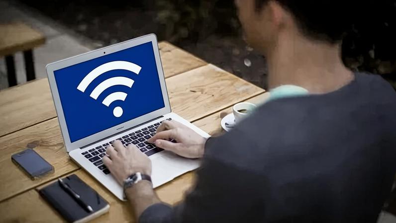 Usar um roteador próprio, em vez do modelo fornecido pela operadora, pode ajudar a melhorar a qualidade do Wi-Fi.