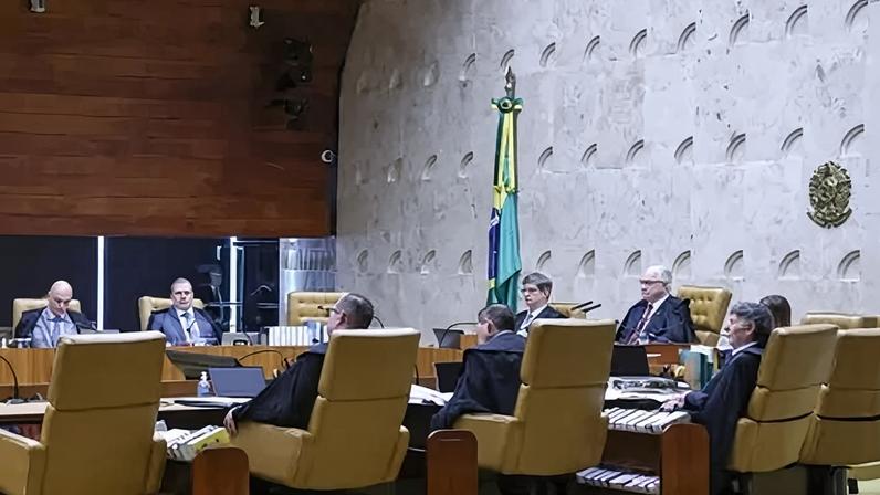 Sessão plenária do STF