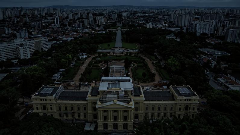 Convidados visitam o salão nobre nesta terça (6), onde está o quadro "Independência ou Morte"
