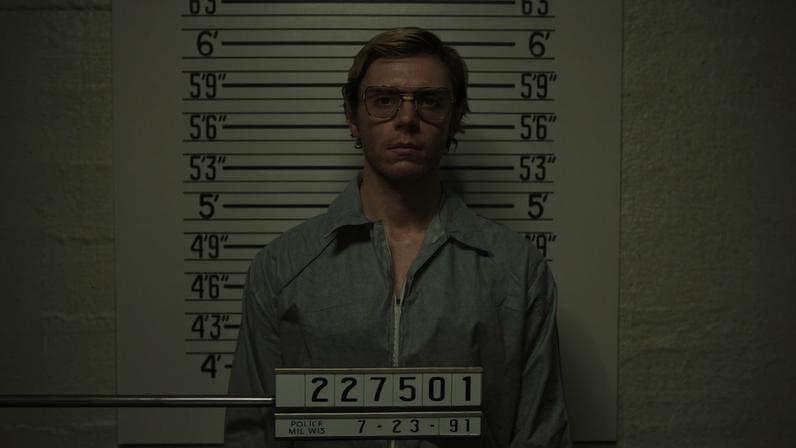 Cena de 'Dahmer', da Netflix