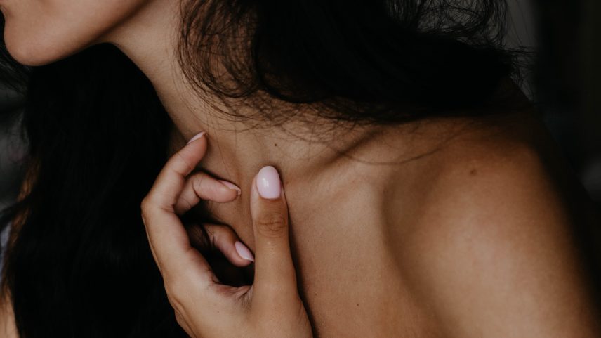 Alergia emocional existe? Saiba tudo sobre a lesão de pele causada pelo estresse e ansiedade — Foto: Pexels