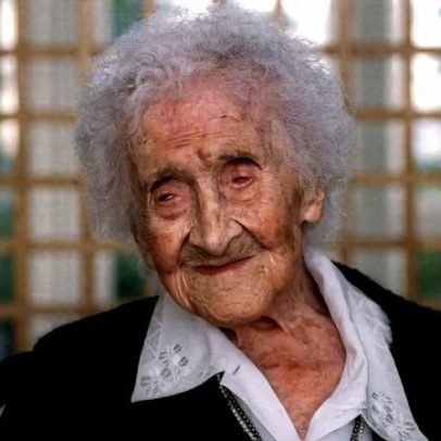 Mulher mais velha do mundo conta memórias de Van Gogh em Arles