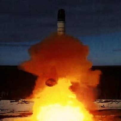 Míssil nuclear mais poderoso entra em serviço, afirma a Rússia