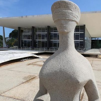 Governo pede ao STF suspensão de trechos da PEC dos precatórios