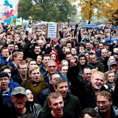 Na Holanda, forquilhas em protesto contra o suposto império de vacas