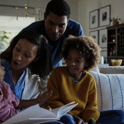 Três formas de manter devoções em família na rotina agitada