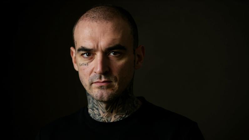 Paulo Cezar Siqueira, o PC Siqueira, foi encontrado morto dentro de seu apartamento