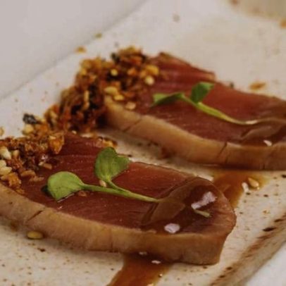Oue Sushi em São Paulo recebe críticas por pratos sem graça