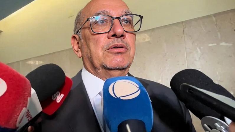 O ministro do STF Gilmar Mendes (foto) em entrevista a jornalistas durante o 1º dia do Fórum de Lisboa, em Portugal
