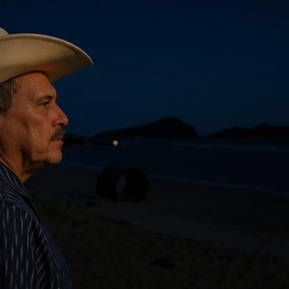 Seca no México: defensor da água Yaqui luta por rio sagrado