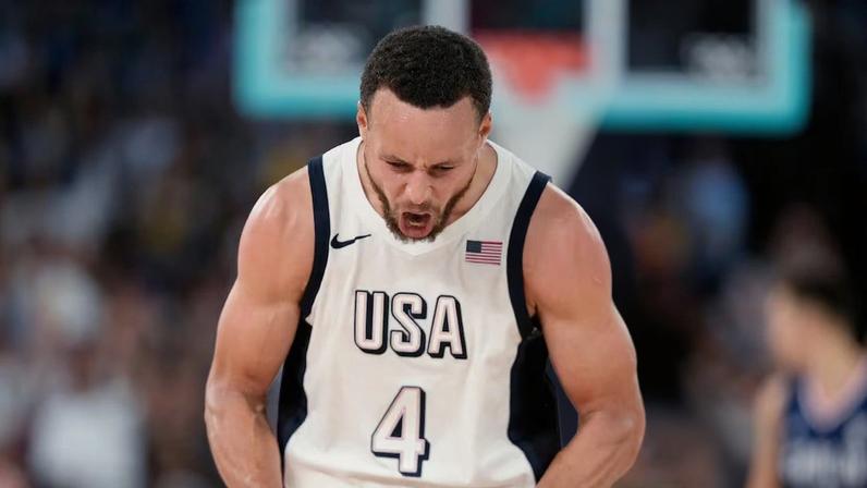Stephen Curry fez 36 pontos sobre a Sérvia, sendo 9 bolas de três