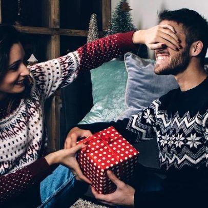 Casais casados devem criar suas próprias tradições de feriados