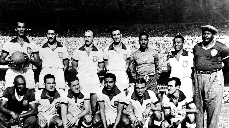 A Copa do Mundo de 1950 ficaria conhecida pelo grande "Maracanazo" (Foto: AFP)