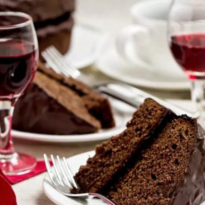 Qual vinho acompanhar bolo de aniversário?
