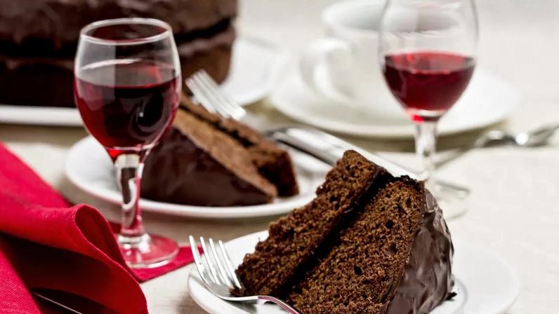 Que boire avec un gâteau au chocolat ?