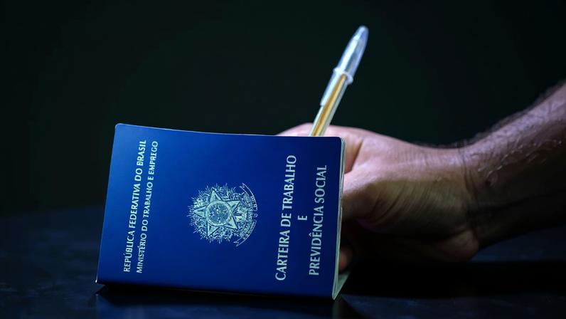 O setor de Serviços liderou a criação de empregos em 2024, com 1,2 milhão de novas vagas | Sérgio Lima/Poder360