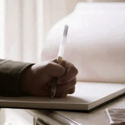 Origem da palavra caderno vem do numeral quatro, revela estudo