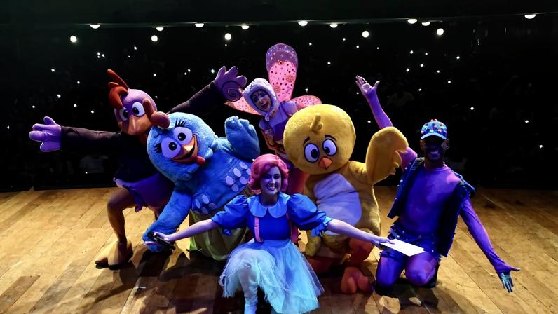 Show 'Top 10 da Galinha Pintadinha' no Teatro B32