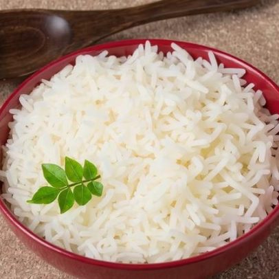 Como reaquecer arroz sem queimar com técnicas simples e seguras