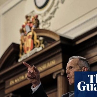 Conflitos internos e promessas não cumpridas marcam sete meses da Reform UK