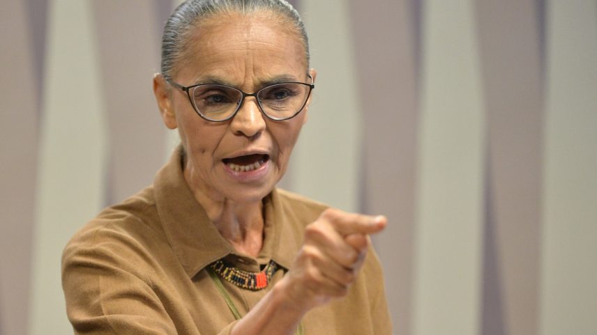 Ministra Marina Silva em audiência tumultuada na Comissão de Infraestrutura do Senado (Foto: Alessandro Dantas / PT Senado)