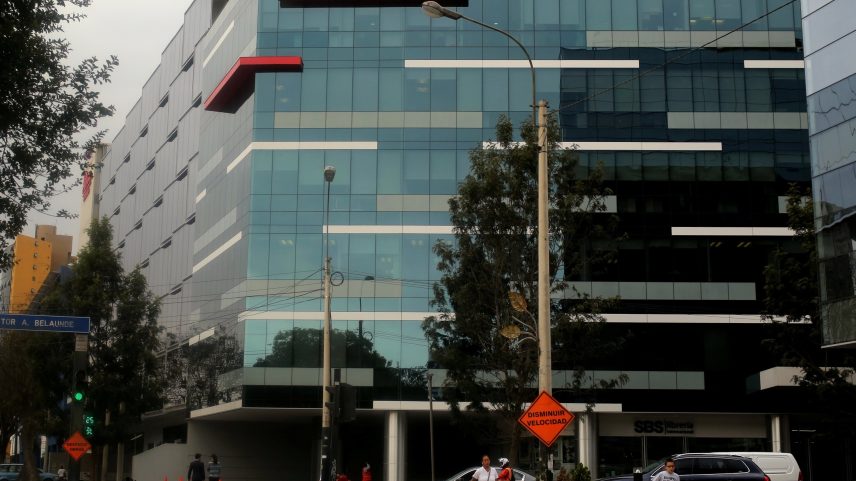 Sede da Odebrecht em Lima, no Peru (Foto: Mariana Bazo / Reuters)