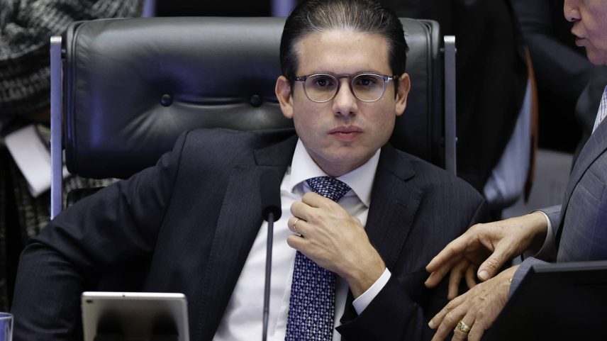 Presidente da Câmara dos Deputados, Hugo Motta, em sessão legislativa em junho (Foto: Pedro Ladeira - 16.jun.25/Folhapress)