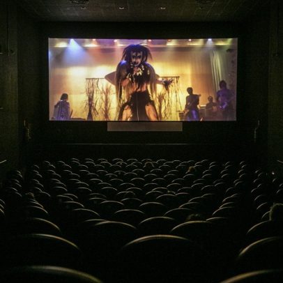 Filme 'Homem com H' no streaming provoca debate sobre o setor audiovisual