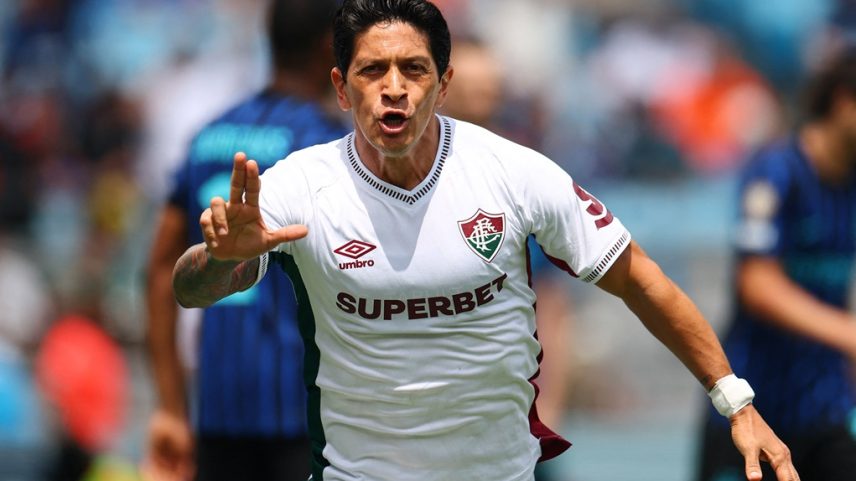 German Cano, do Fluminense, comemora o primeiro gol da equipe. (Foto: REUTERS/Agustin Marcarian)