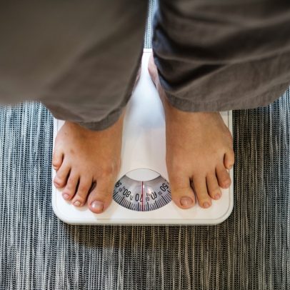 Estudo revela que autoestima de pacientes aumenta um ano após cirurgia bariátrica
