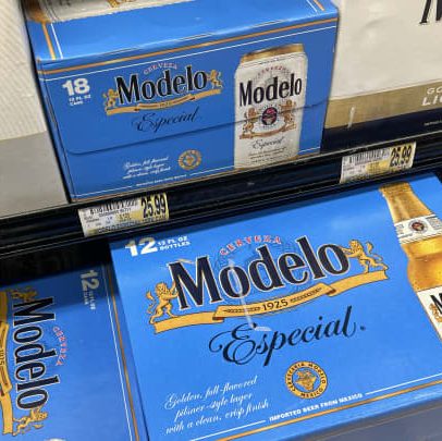 Opções de negociação oferecem chance em gigante da cerveja que Buffett investe