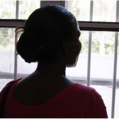 Mulher é ameaçada de morte e expulsa de casa por se converter ao cristianismo na Somália