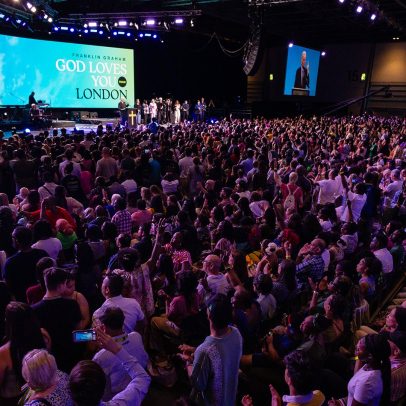 Mais de 17 mil pessoas ouvem o Evangelho e centenas aceitam Jesus em Londres