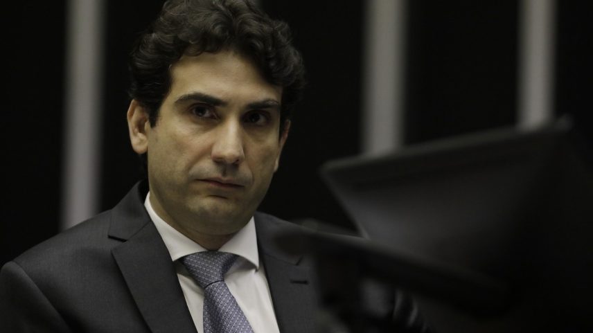 Presidente do Banco Central, Gabriel Galípolo, em sessão solene na Câmara (Foto: Cristiano Mariz/Agência O Globo)