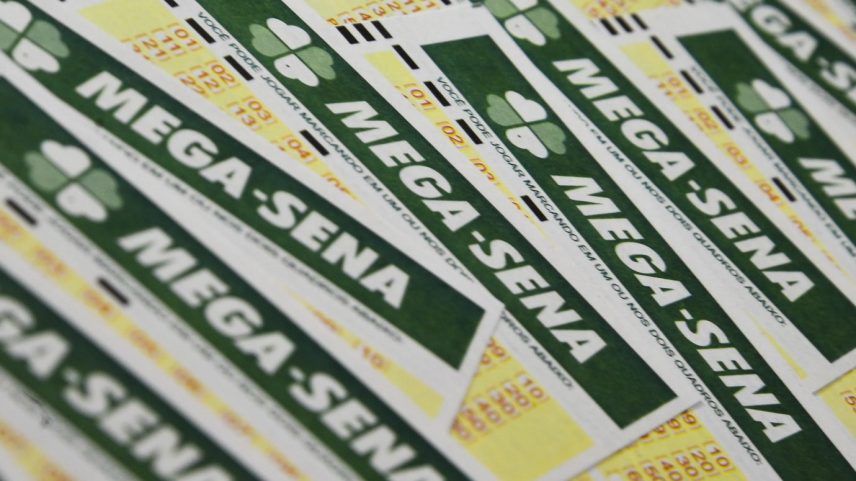 Palpite mínimo da Mega-sena custa R$ 5 (Foto: Marcello Casal Jr/Agência Brasil)