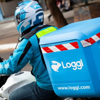 Uber e Loggi se unem para competir com os Correios no mercado de entregas