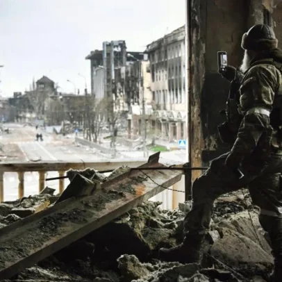 Moradores de Mariupol desmentem relatos russos sobre a cidade ocupada