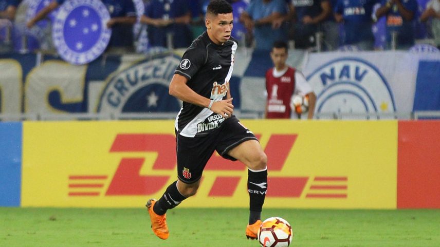 Atacante Paulinho, hoje no Palmeiras, durante sua passagem pelo Vasco (Foto: Carlos Gregório Jr./ Vasco / Divulgação)