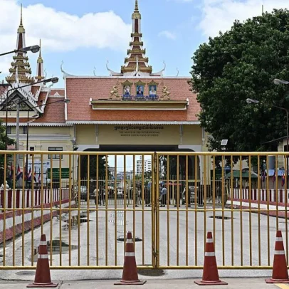 Tailândia proíbe turistas de visitar Camboja devido a disputa na fronteira