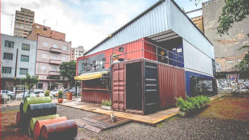 Sede do Teatro de Contêiner, na rua dos Gusmões, na região central de São Paulo (Foto: Reprodução)