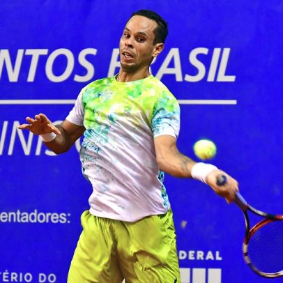 Daniel Silva atinge 500 vitórias na ITF e avança no torneio de Bruxelas