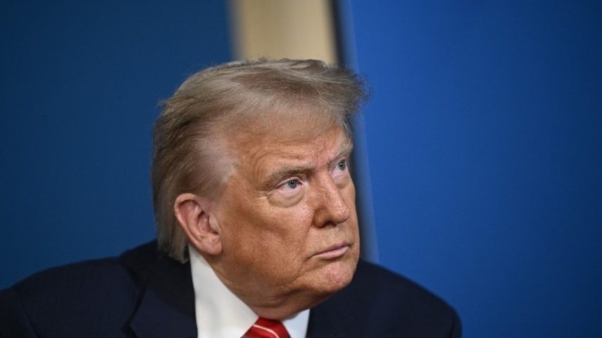 O presidente dos EUA, Donald Trump, durante a cúpula da Otan, em Haia (Foto: Brendan SMIALOWSKI / AFP)