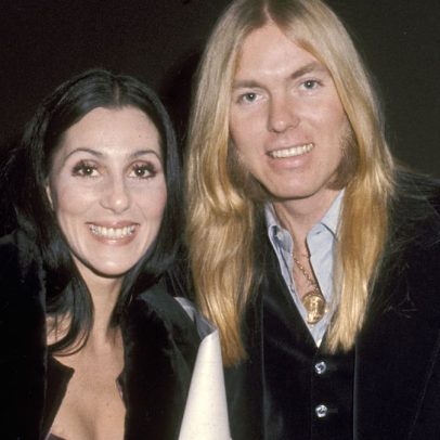 Boda de Cher e Gregg Allman completa 50 anos após apenas nove dias de união