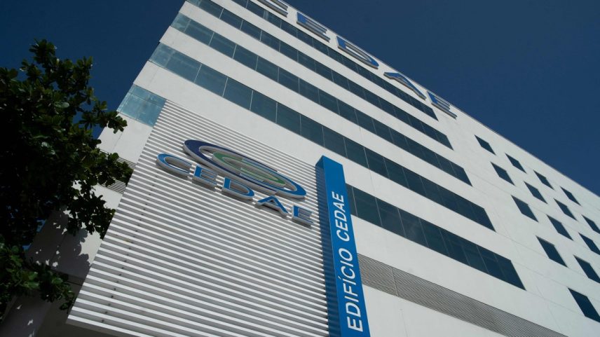 Cedae terá contrato investigado pelo Ministério Público (Foto: Mauro Pimentel / AFP)