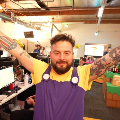 Jogador de Smash Bros é desligado de equipe após assediar streamers femininas