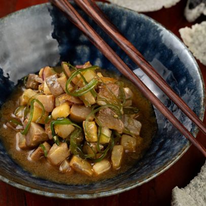Restaurantes oferecem versões criativas do ceviche para celebrar seu dia especial